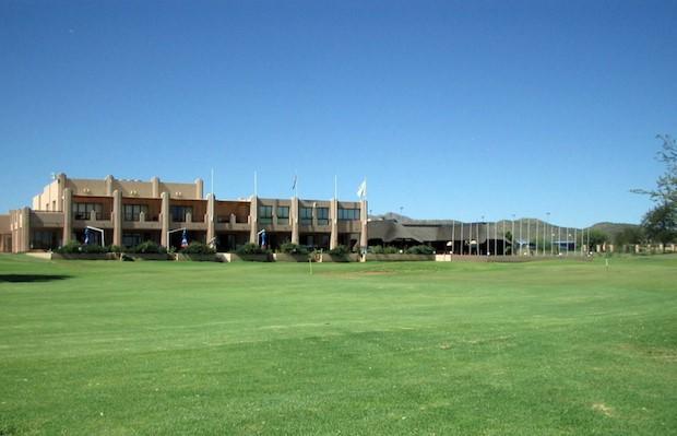Beautiful Studio! Modern, Secure,Comfy Stay In Windhoek Golf Estate Exterior photo